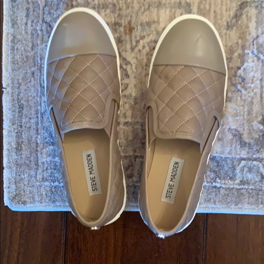 Steve Madden sneakers